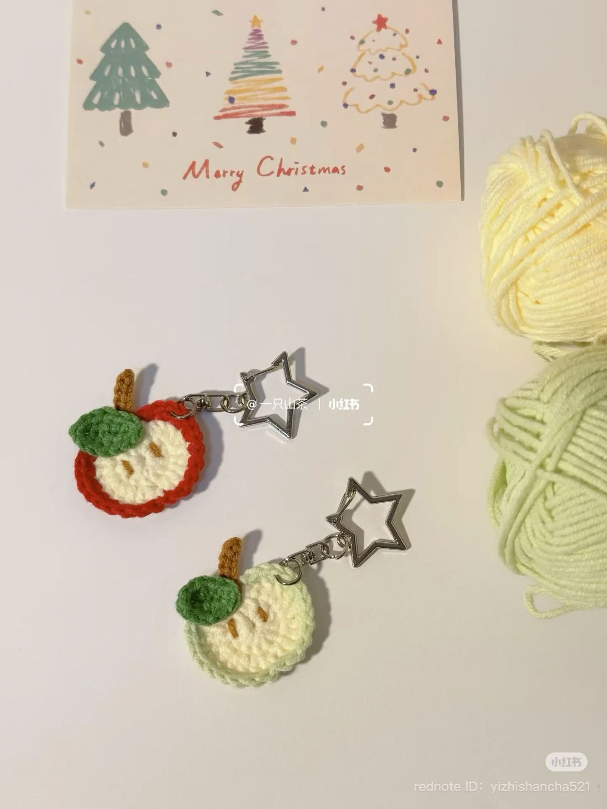 Cute Tiny Apple Key Chain Crochet Kit